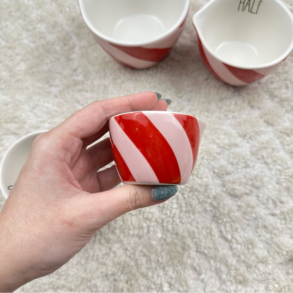 Rae Dunn Measuring Cup - Picture 7 of 10